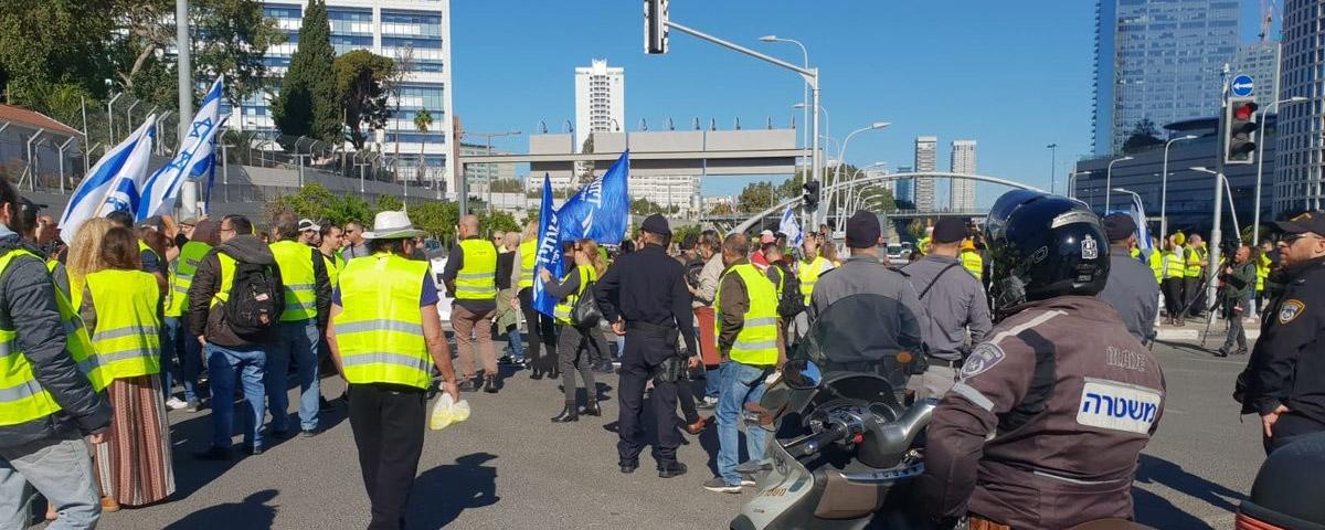 Вслед за Францией: В Израиле начались протесты «желтых жилетов»