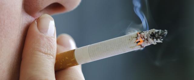 Американцы не придают значения опасности курения