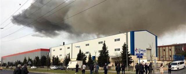 В Турции при взрыве на текстильной фабрике пострадали около 30 человек