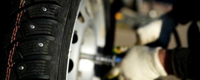 Эксперты назвали главные ошибки автомобилистов при переобувке колес