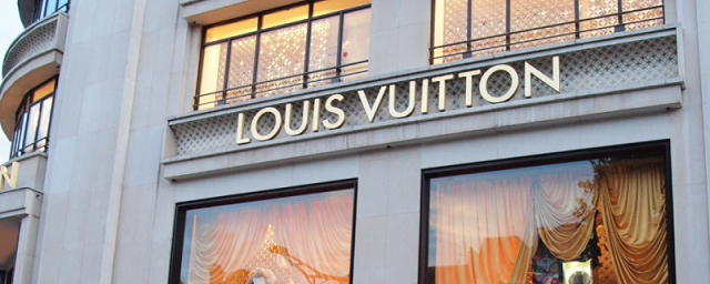Louis Vuitton планирует открыть в США новую фабрику