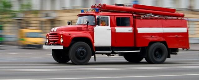 В Москве из-за пожара из школы эвакуировали 750 человек