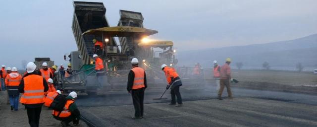 Правительство выделило регионам более 30 млрд рублей на ремонт дорог