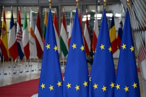 Совет ЕС завершил процедуру утверждения помощи Киеву в 50 млрд евро на четыре года