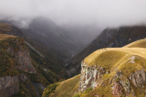 Спасатели предупредили об угрозе схода лавин в горах Кабардино-Балкарии 9 и 10 января