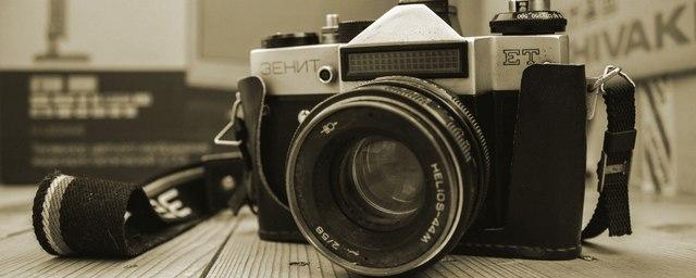 В России снова станут выпускать фотоаппараты «Зенит»
