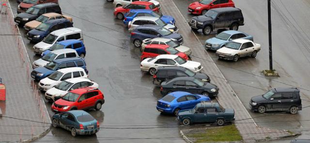 В Новосибирске подготовили пять новых парковок для болельщиков