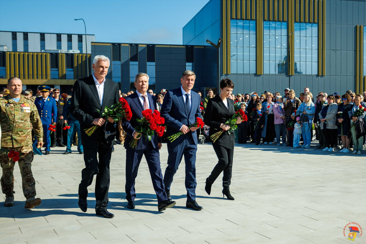 Председатель Магаданской Облдумы Сергей Абрамов поучаствовал в открытии монумента в память о героях СВО
