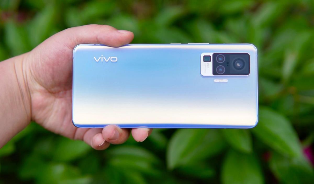 VIVO показала дизайн смартфона X60