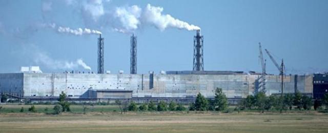 Крымский завод «Титан» остановил работу после выброса вредных веществ