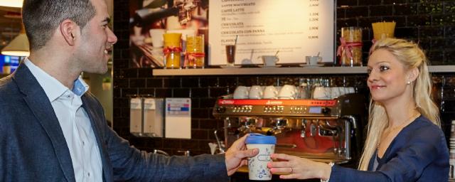 В Аэропорту Франкфурта начали продавать кофе  в многоразовых кружках