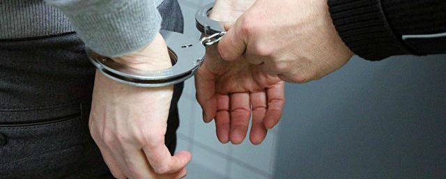 В Приморье по подозрению в изнасиловании задержали подростков