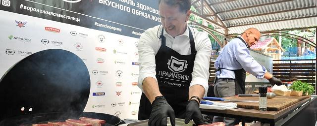 Губернатор Алексей Гордеев принял участие в кулинарном мастер-классе