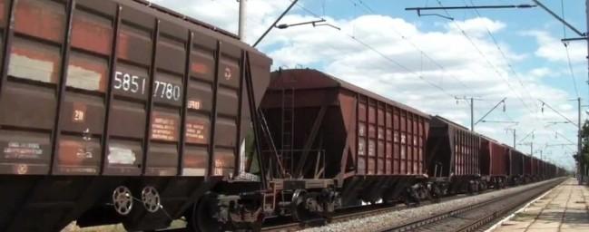 В порту Петербурга подросток попал под поезд и лишился ступни