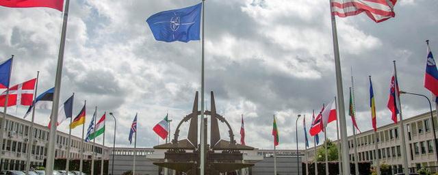 Столтенберг: НАТО не хочет конфронтации и холодной войны с Россией
