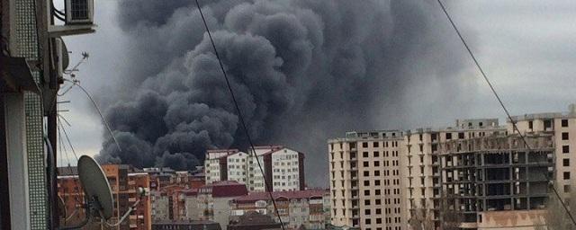 В Махачкале спасатели ликвидировали пожар на рынке