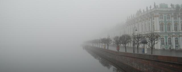 В МЧС предупредили о сильном тумане в Москве