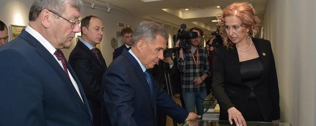 Президент Татарстана оценил капремонт в здании Госархива