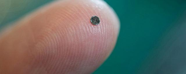 Ученые создали микроскопическую видеокамеру размером с крупинку соли