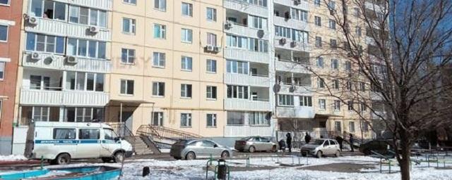 В Ростове погиб спускавшийся с 8-го этажа по простыням мужчина
