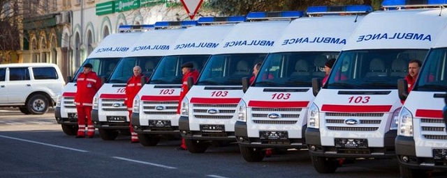 В Псковскую область доставят 15 новых машин скорой помощи