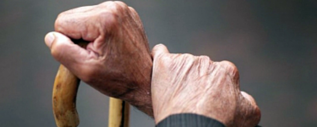 В Пучеже у пенсионера украли деньги, полученные за смерть сына