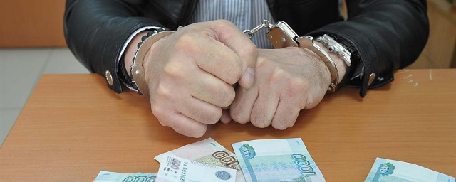Полицейский из Хабаровска украл из бюджета 3,3 млн рублей