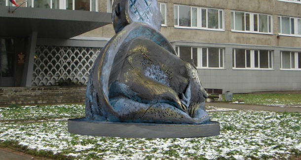 В Сыктывкаре жители проголосовали против скульптуры медведя