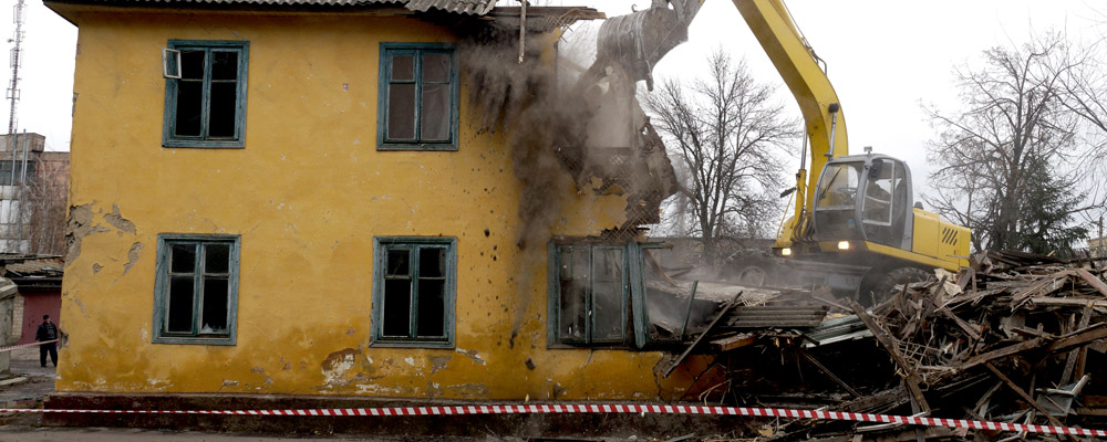 Более 40 аварийных домов планируется снести в Саратове до 2020 года