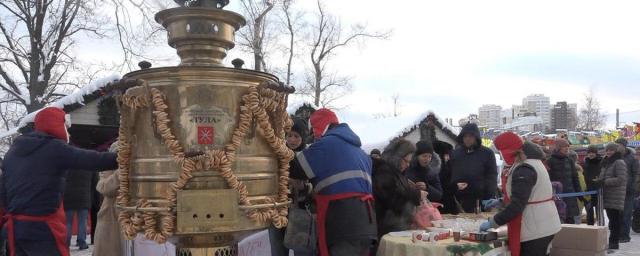 В Химках прошли масштабные рождественские гуляния «Самовар FEST»