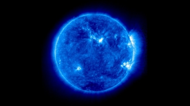 Солнце инверсия магнитные полюса