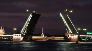 В Петербурге разведут 5 мостов