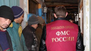 Под Новосибирском на кирпичном заводе нелегально работали 74 мигранта
