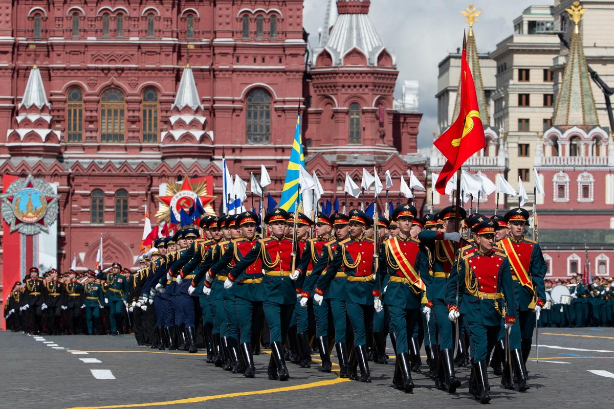 В Латвии вещание некоторых каналов прервали кадры парада Победы в Москве