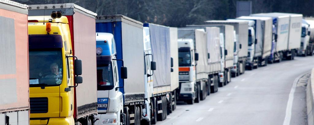 В Новосибирской области организуют «транспортный коридор» для грузовиков
