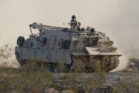 В США испытывают БРЭМ для эвакуации танков Abrams