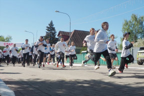 В традиционном легкоатлетическом забеге в Коломне приняла участие тысяча жителей