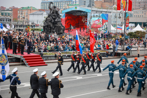 Военные парады и марши в честь Дня Победы состоялись на Дальнем Востоке