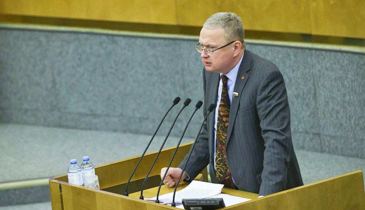 Экономика «мёртвых» денег. Делягин назвал тех, кто «лишает россиян будущего»