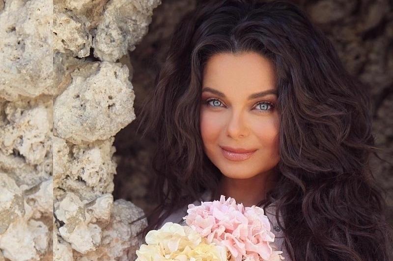 Болезнь или ссоры с матерью-проукраинкой? Почему Наташа Королева отменила выступление