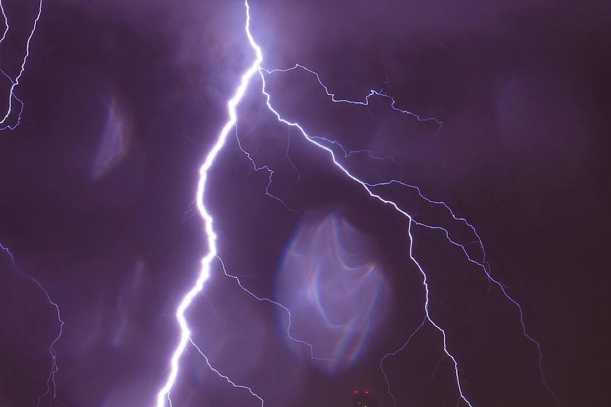 Молния убила семь лошадей во время грозы в Баймакском районе Башкирии