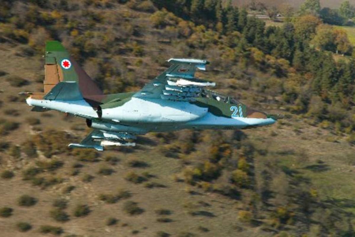 В Грузии в результате крушения Су-25 погиб пилот