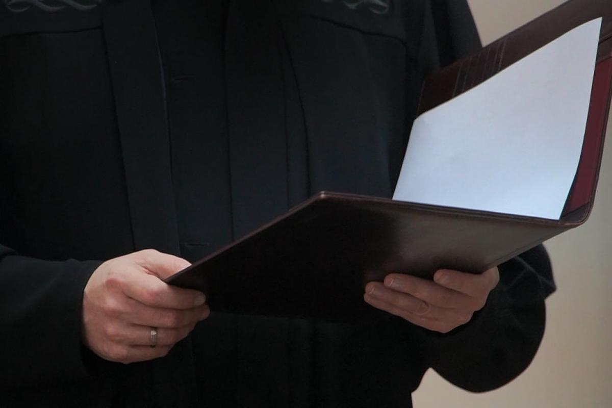 Проигравший суд из-за 15 рублей россиянин остался должен 40 тысяч