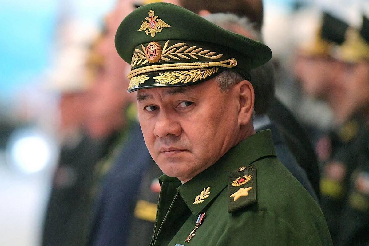 Контракт Сергея Шойгу о прохождении воинской службы продлен до 2030 года