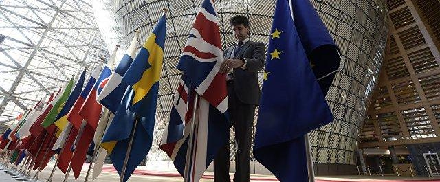 Совет ЕС поддержал директивы о переговорах по Brexit с Британией