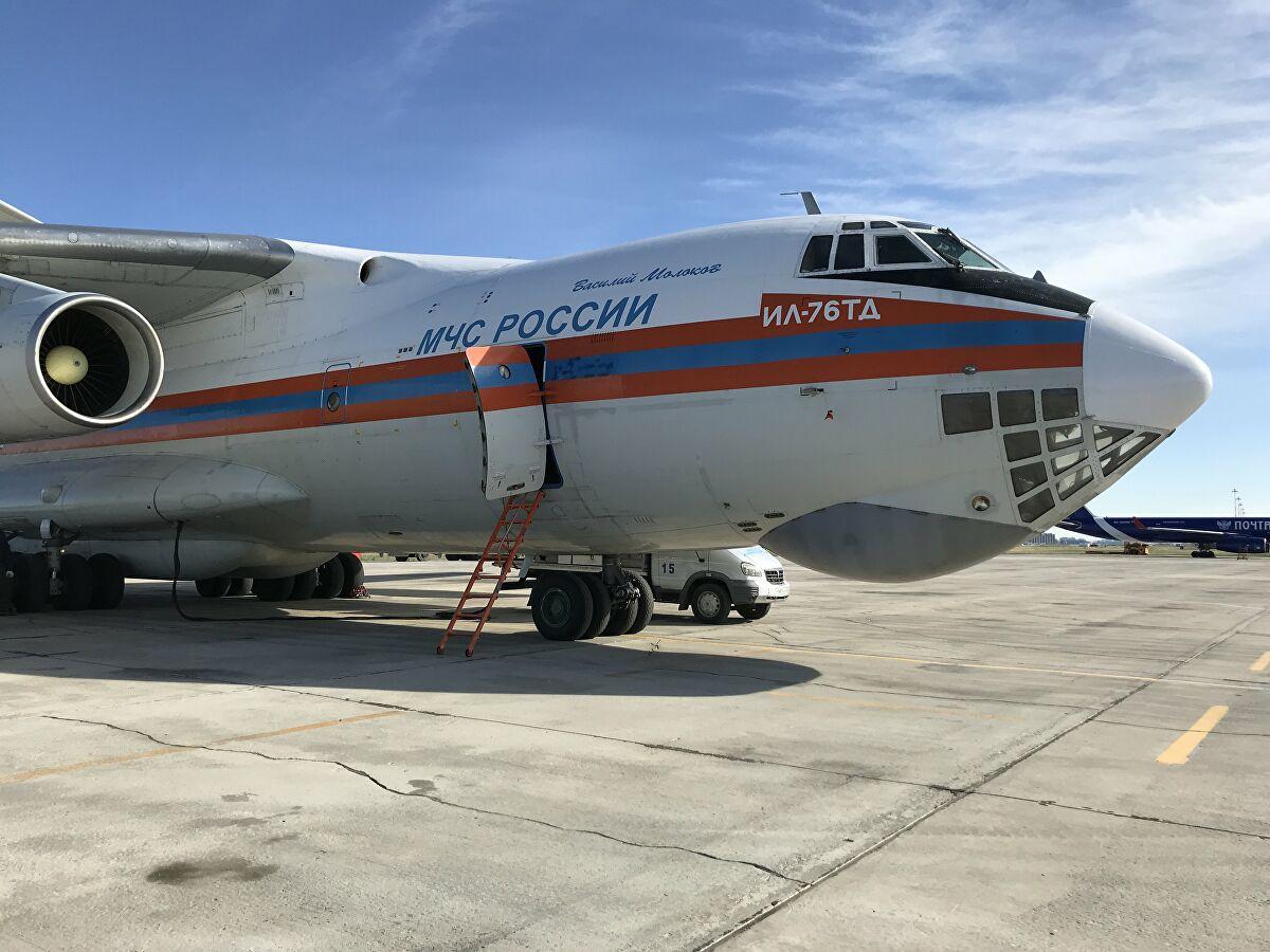 Специалисты Роспотребнадзора вылетели в ЮАР для борьбы с COVID-19