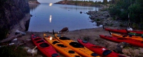 На Ладожском озере перевернулся каяк, один турист погиб