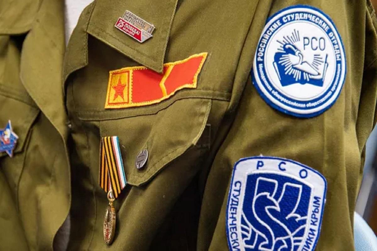 Путин заявил, что зарплаты в студотрядах недостаточно высоки