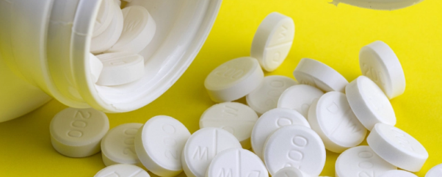 Врач назвал главную опасность бесконтрольного приема аспирина