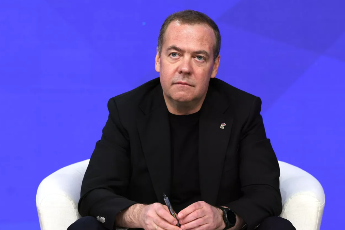 Дмитрий Медведев заявил о последнем шансе Украины сохранить государственность